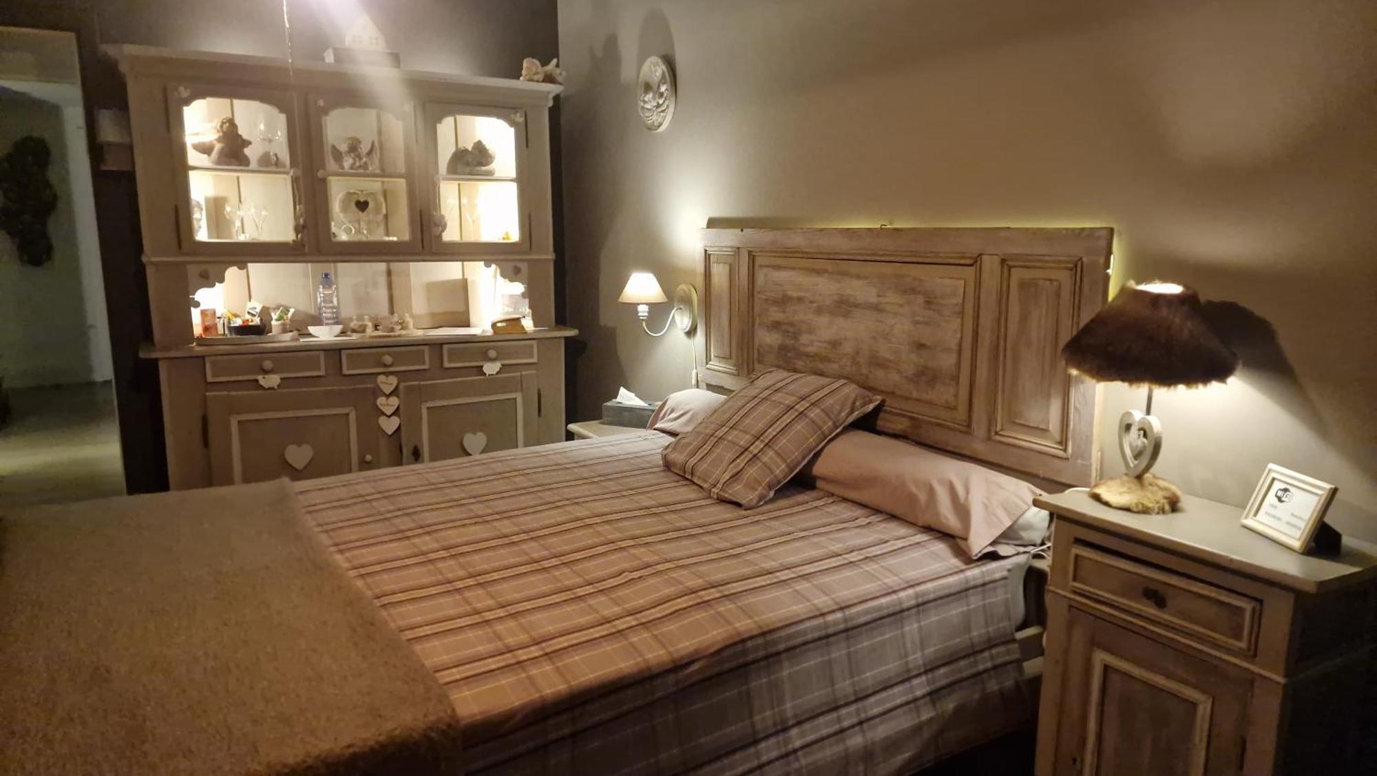 Romantics Rooms In Brussels Sky — Foto’s 3